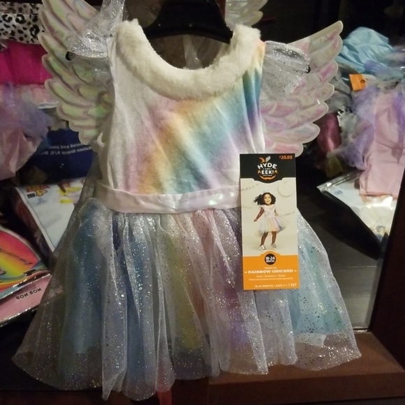 Rainbow Unicorn - Picture 2 of 4